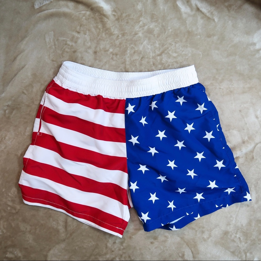 Tipsy Elves American flag USA swim trunks shorts M